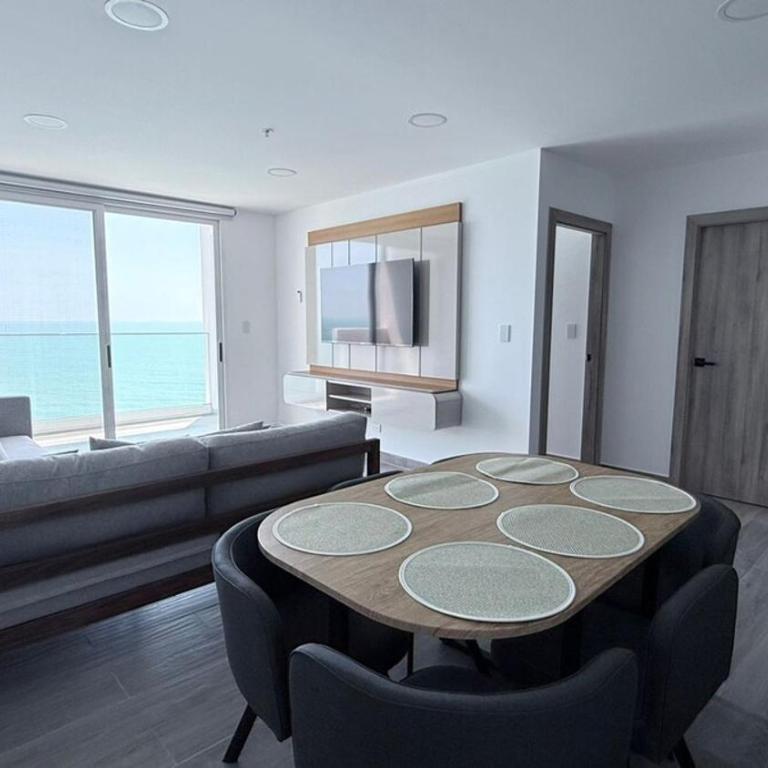 Sunset Luxury Penthouse - Ocean Club - Three-Bedroom Apartment - 26