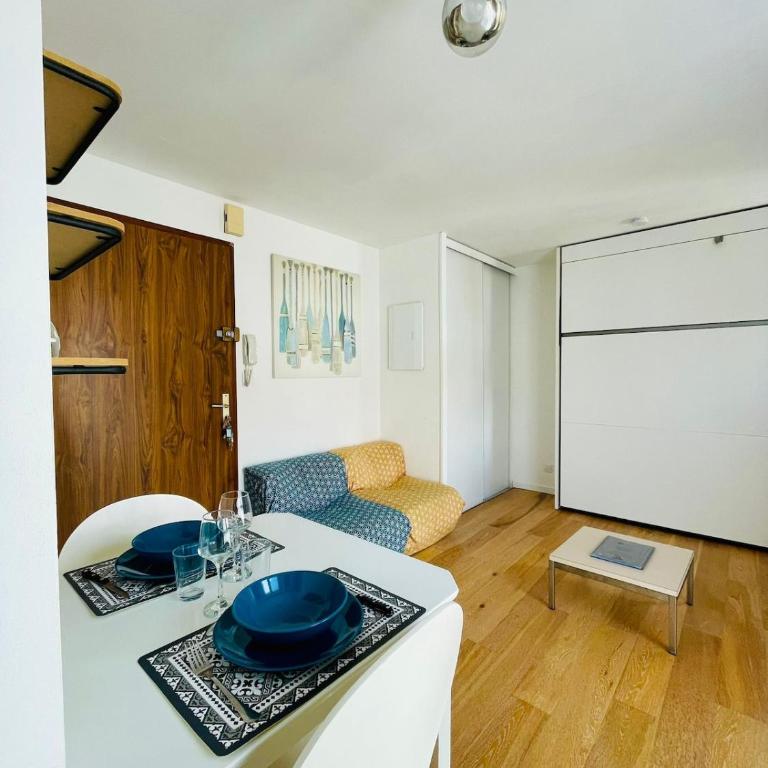 Charmant studio 200m de la plage - One-Bedroom Apartment - 1
