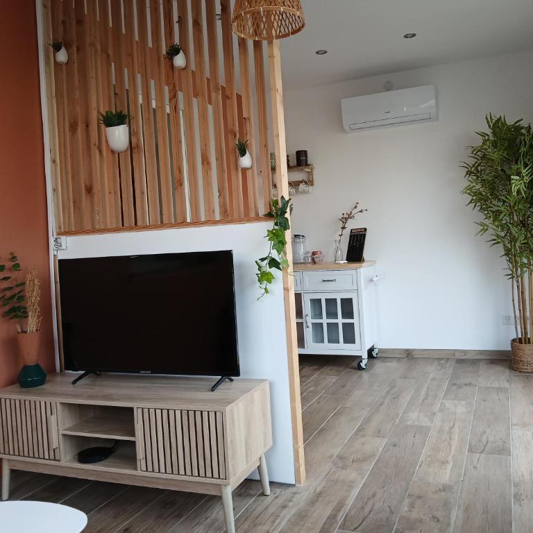 Chambre hawaïenne - Chambre Double avec Salle de Bains Privative - 5