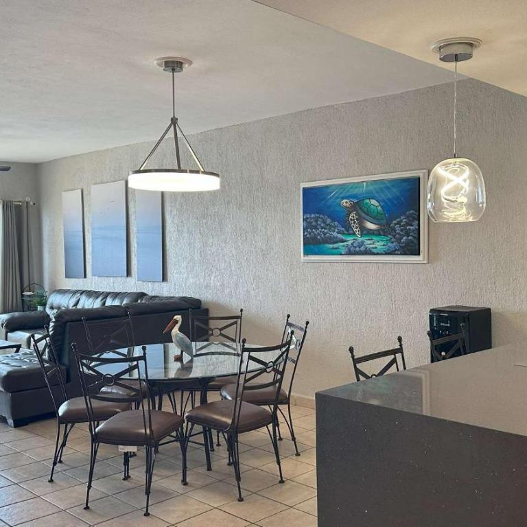 Stunning 3-Bedroom Luxury Condo Princesa E-505 - Apartamento - 2