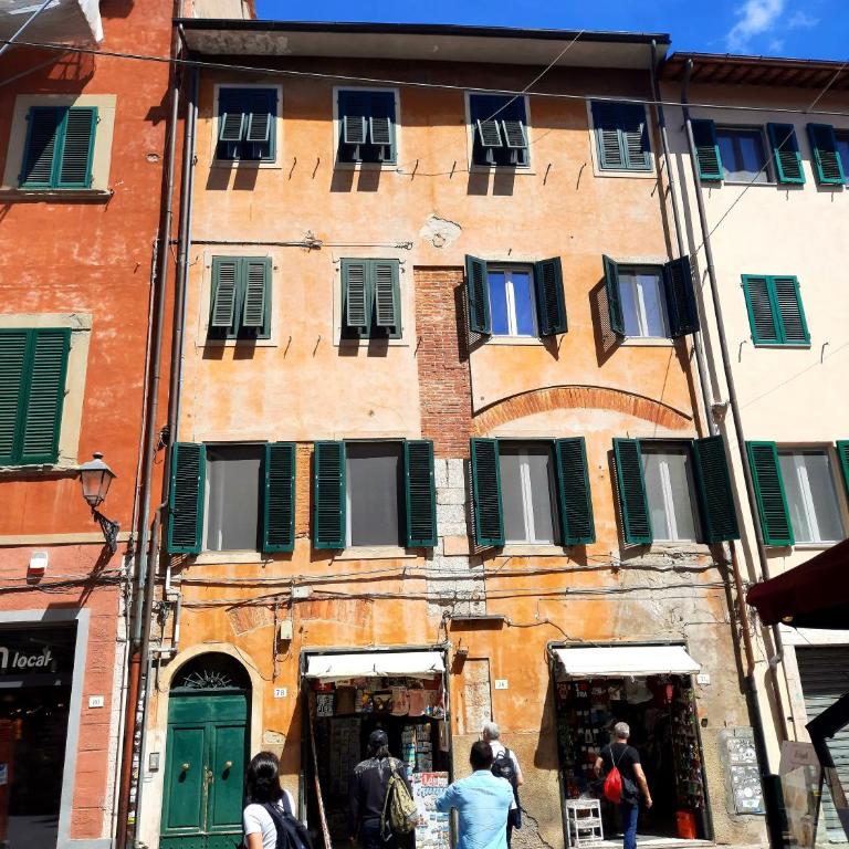 VeryneartheTowerPisa Ideal for Families & Friends - Two-Bedroom Apartment with Balcony - 17