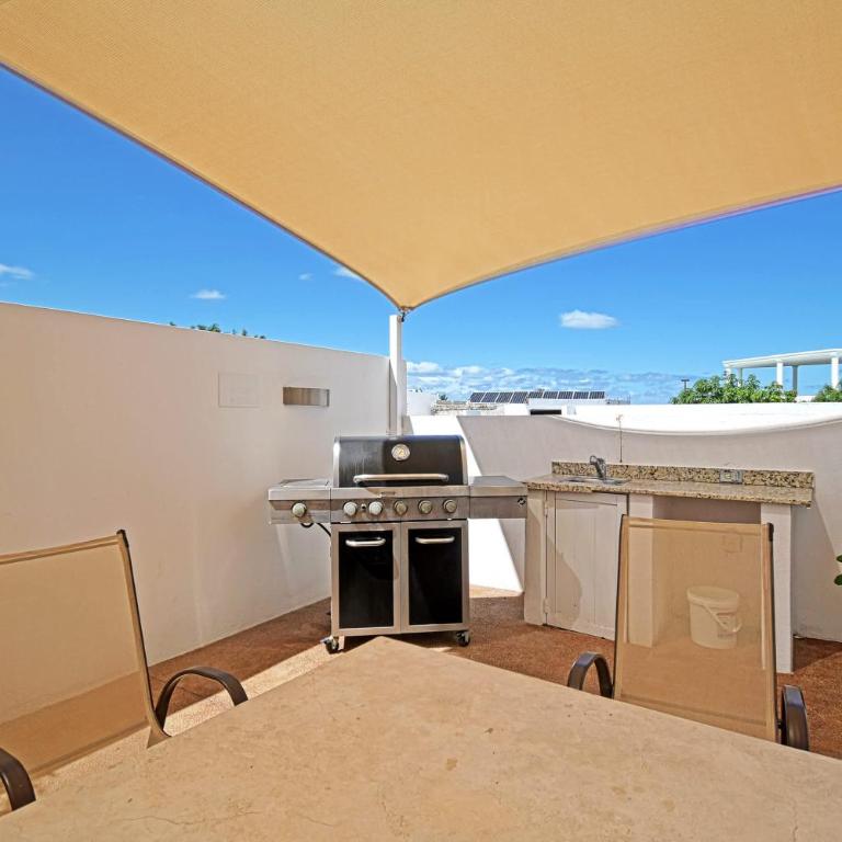 Breathtaking Ocean Views Pool & Balcony Bliss - Apartamento - 37
