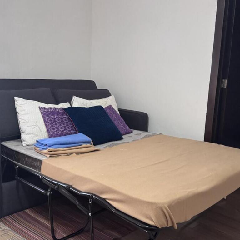 Hidden Gem - Spacious, Quiet & Elegant Home - Three-Bedroom House - 11