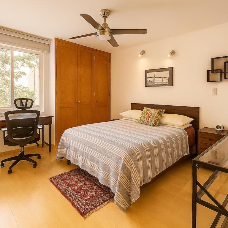 Hidden Gem - Spacious, Quiet & Elegant Home - Three-Bedroom House - 46