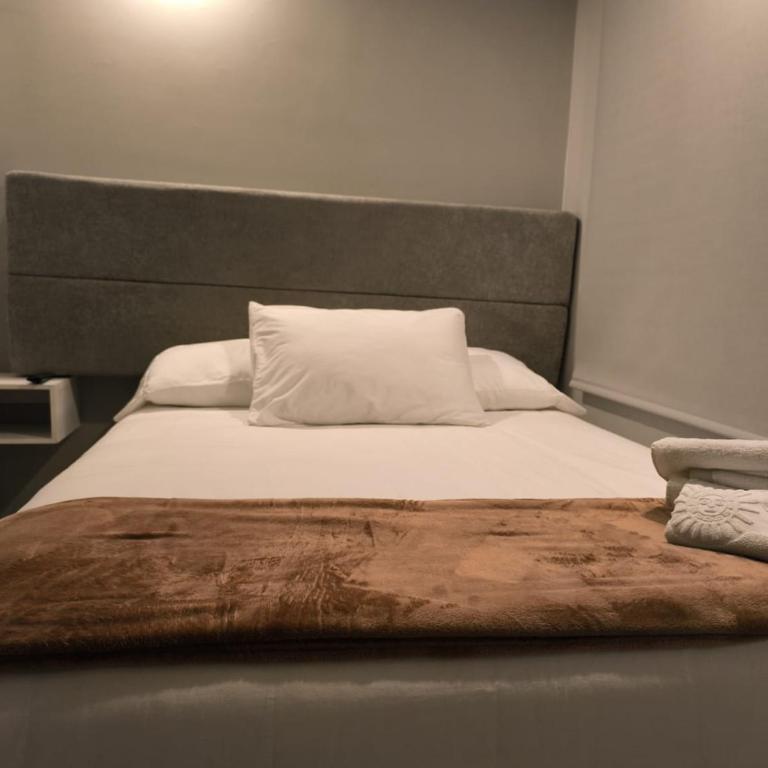 CasaSue Living & Hotel - Standard Double Room - 7