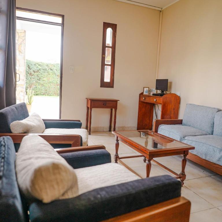 BT homes - Casa para relajar y conectar Jardín y cochera - Casa de 2 dormitorios - 11