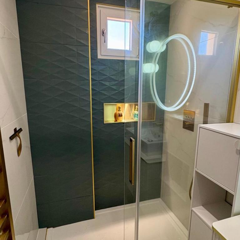 Appartement 2 chambres, climatisé, 450m de la mer, 150m du centre St Aygulf - Appartamento con 2 Camere da Letto, Terrazza e Vista Mare - 18