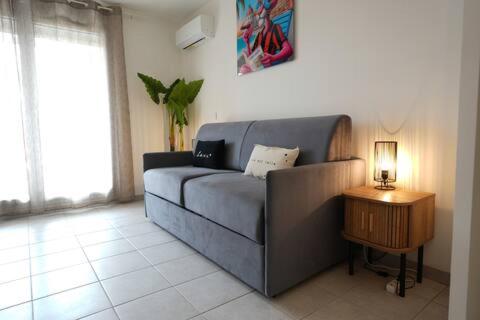 Studio modern avec terrasse et parking a 15 min de cannes - Appartement 1 Chambre avec Terrasse - 3