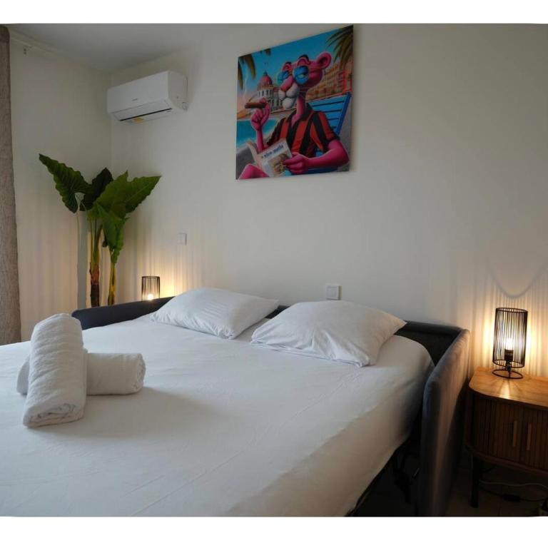 Studio modern avec terrasse et parking a 15 min de cannes - Appartement 1 Chambre avec Terrasse - 1
