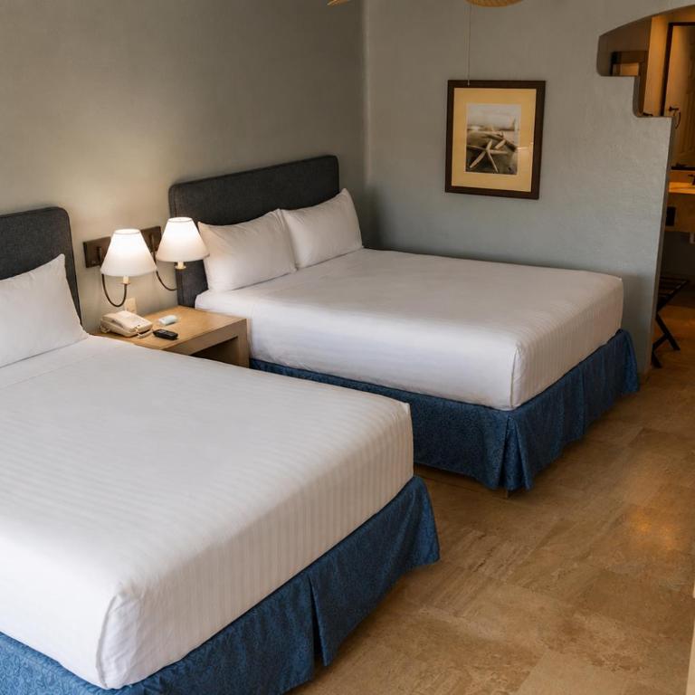 Peñasco del Sol Hotel - Deluxe Room Pool View 2 Queen Beds - 3