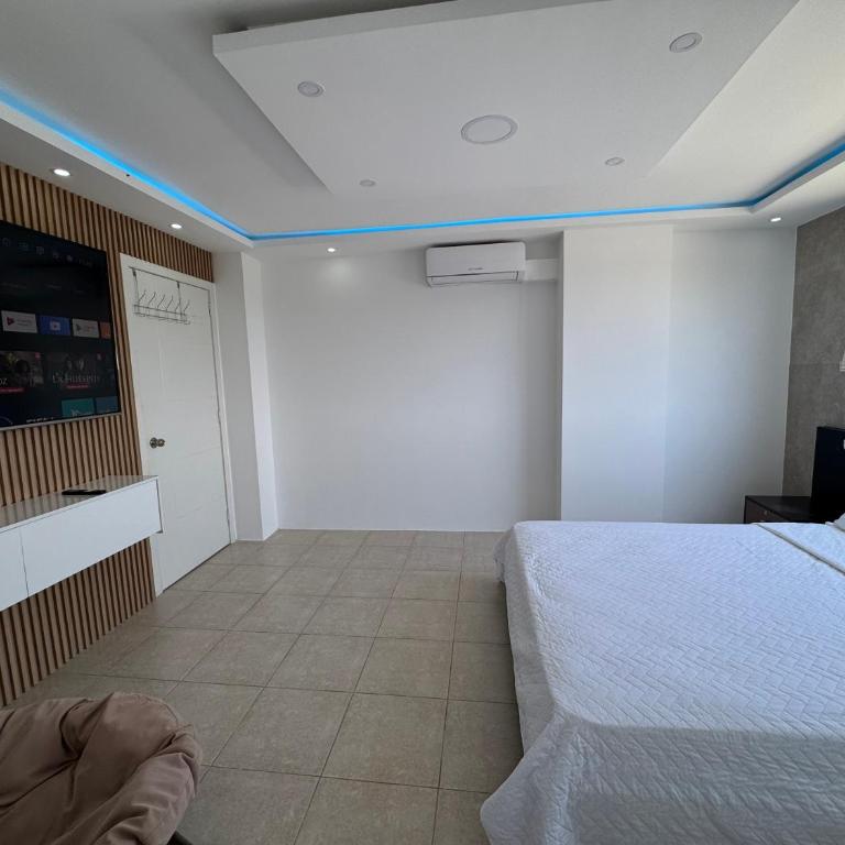 Crucita Beach - Two-Bedroom Apartment - 2