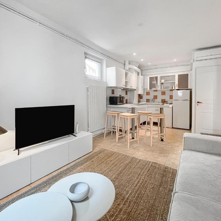 Couché de Soleil à Cannes - Centre Ville - PALAIS DES FESTIVAL 6min - LA CROISETTE 2min- YourPrimeHostConciergerie - Apartamento de 1 dormitorio - 18