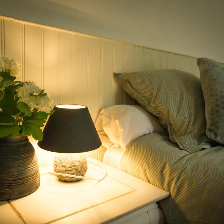 Bed and Breakfast Les Airelles - Chambre Lit King-Size - Vue sur Montagne - 4