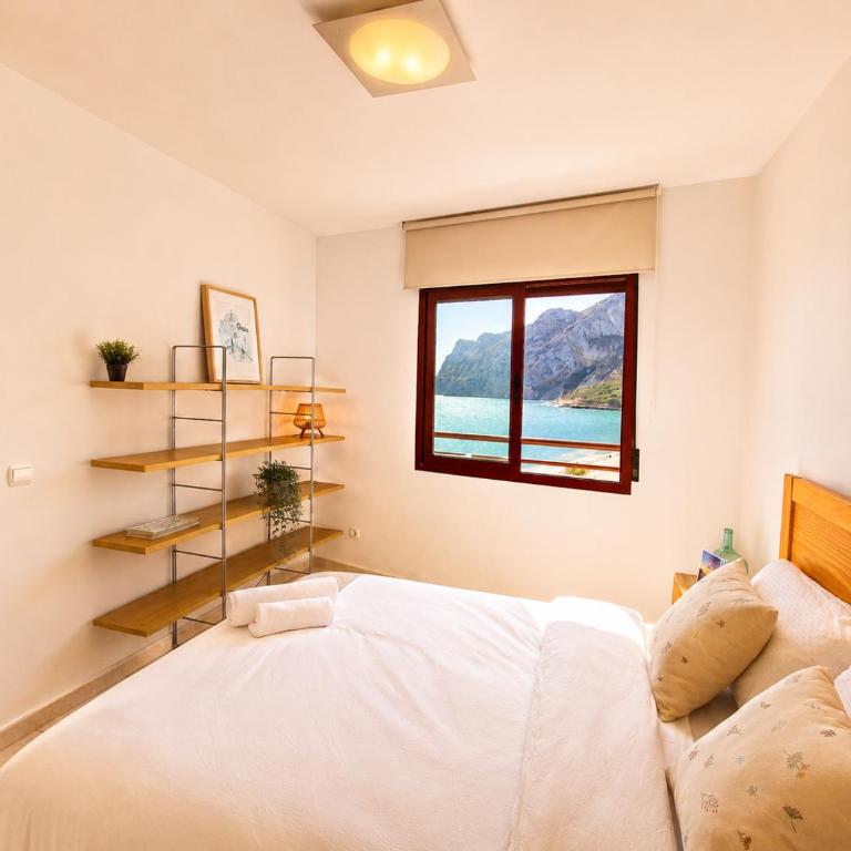 Apartamento Dúplex Aloha Calpe, primera línea de playa - Three-Bedroom Apartment - 22