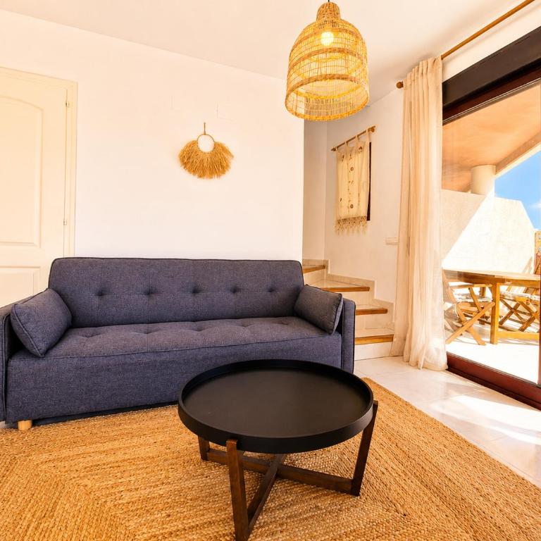 Apartamento Dúplex Aloha Calpe, primera línea de playa - Three-Bedroom Apartment - 25