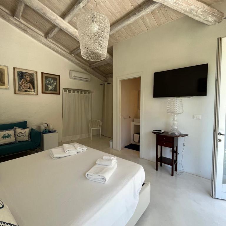La Casa del Nespolo - Exclusive Country Suites - Seaview Pool & Self Check-in - Camera King con Vista Piscina - 11