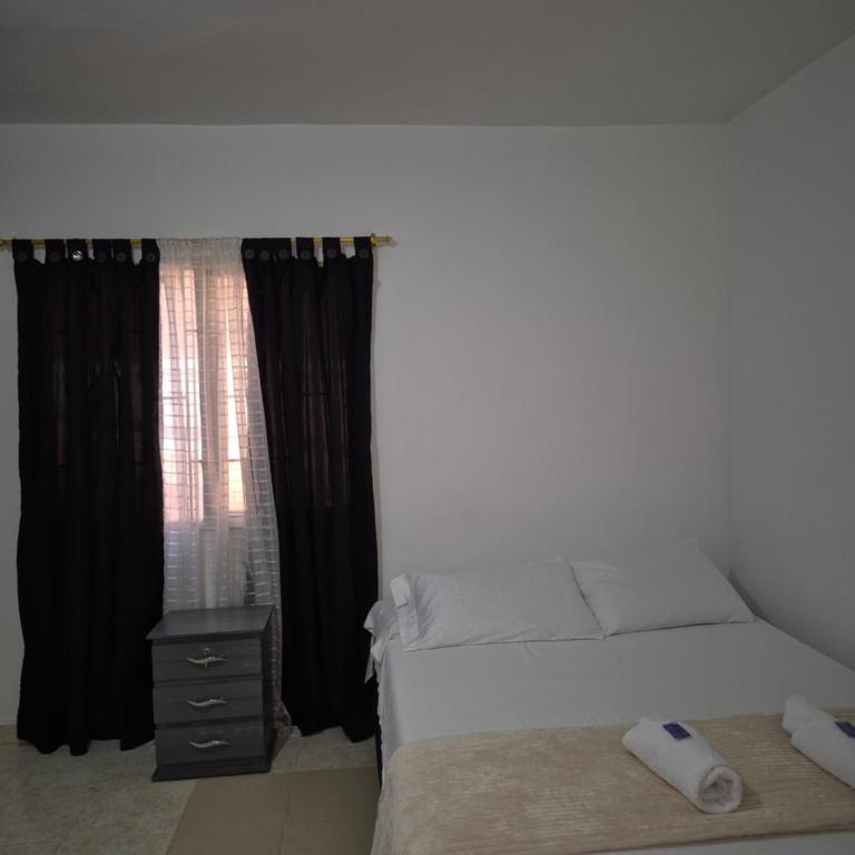 Hotel Ortega la 33 - Deluxe Double Room with Shower - 3