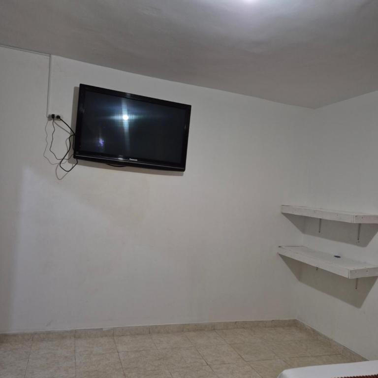 Hotel Ortega la 33 - Deluxe Double Room with Shower - 9