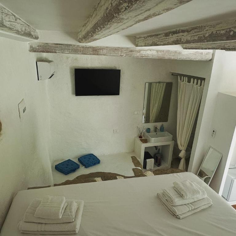 La Casa del Nespolo - Exclusive Country Suites - Seaview Pool & Self Check-in - Camera King con Vista Giardino - 5