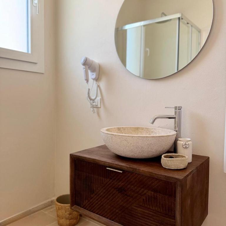 Borgo Santa Chiara - Camera Tripla con Bagno Privato - 4
