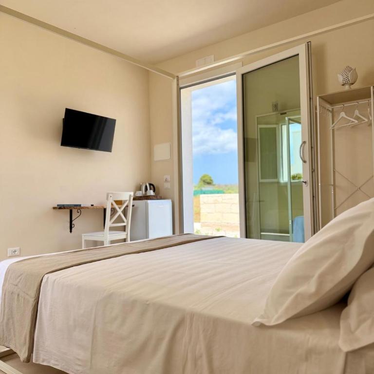 Borgo Santa Chiara - Camera Tripla con Bagno Privato - 10