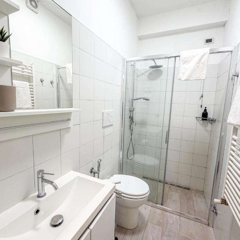 Milan-Porta Venezia Apartment AC Wi-Fi - One-Bedroom Apartment - 11