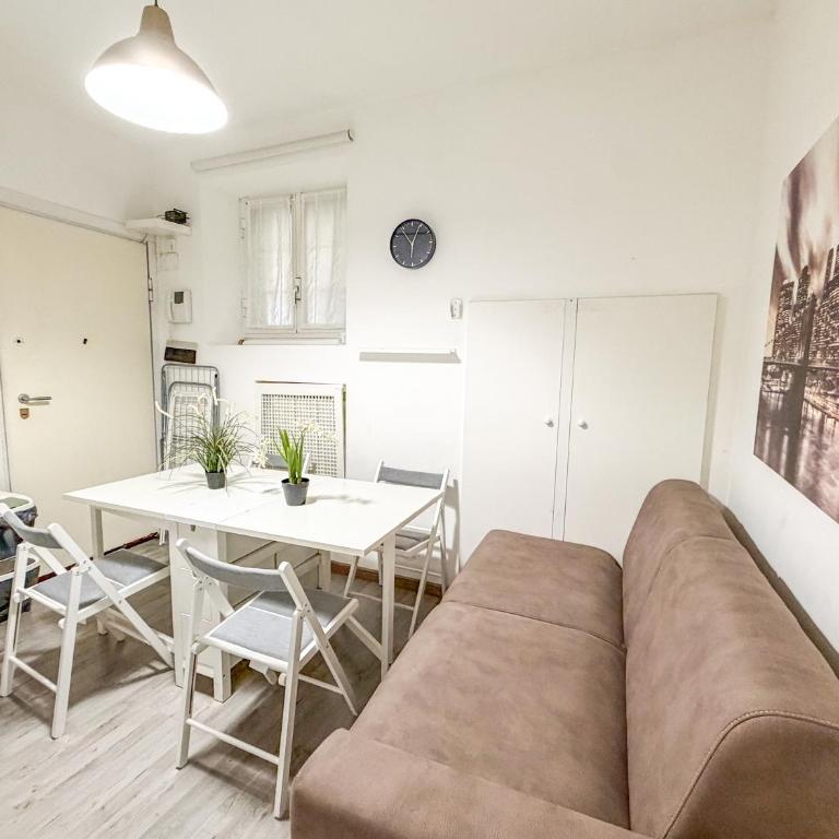 Milan-Porta Venezia Apartment AC Wi-Fi - One-Bedroom Apartment - 7