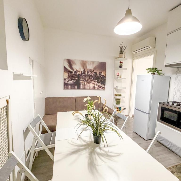 Milan-Porta Venezia Apartment AC Wi-Fi - One-Bedroom Apartment - 6