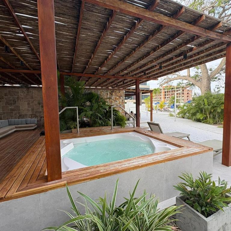 Resort with Private Beach Peace and Nature - One-Bedroom Apartment with Terrace - 30