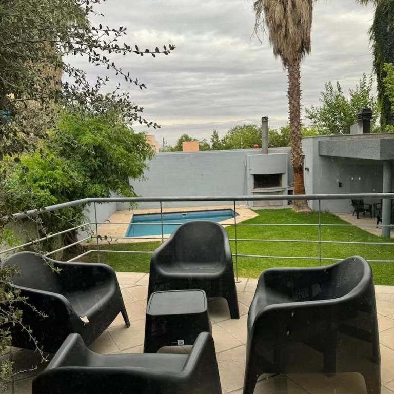 Casa Maristas - Three-Bedroom House - 1