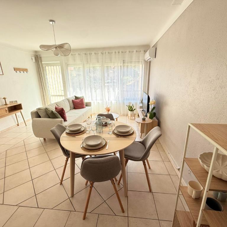 T2 climatisé au centre du village - Appartement 1 Chambre - 1