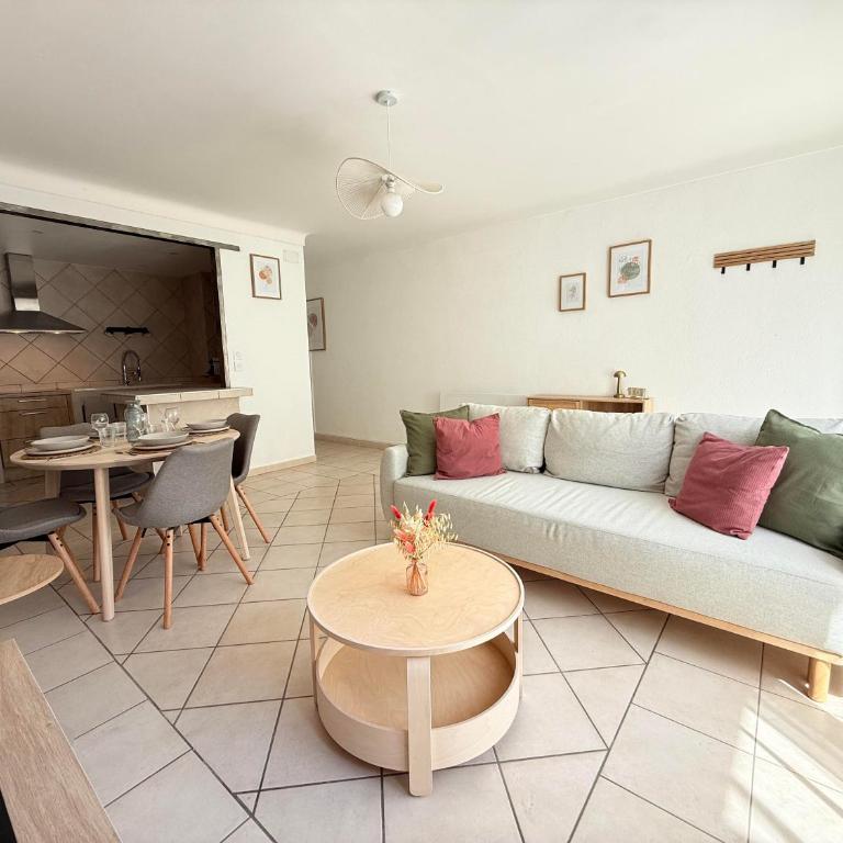 T2 climatisé au centre du village - Appartement 1 Chambre - 8