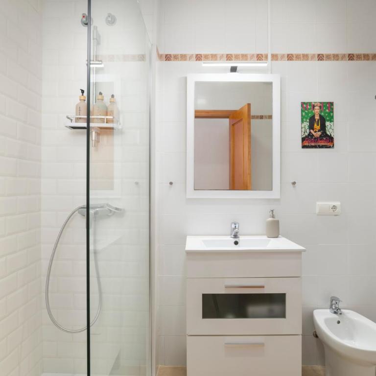 Luz y Relax en Conil, Tu refugio cerca de todo - Apartamento de 2 dormitorios - 17