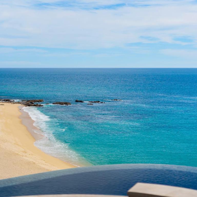 Casa Bella 5BR Ocean Views - Villa - 40