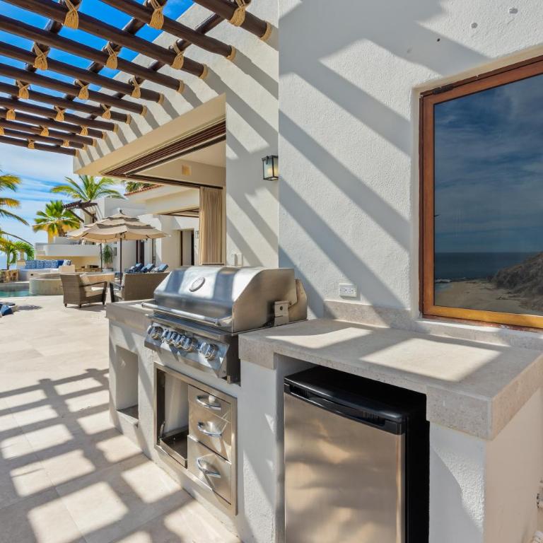 Casa Bella 5BR Ocean Views - Villa - 44