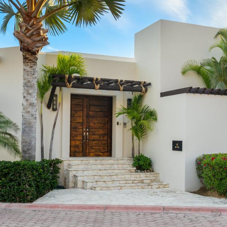 Casa Bella 5BR Ocean Views - Villa - 27