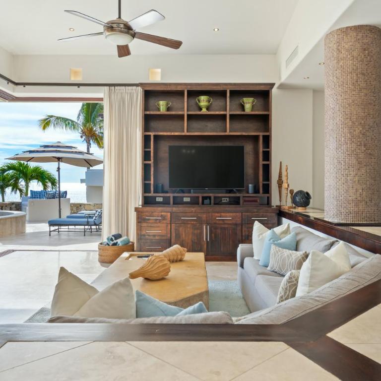 Casa Bella 5BR Ocean Views - Villa - 22