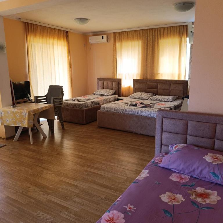 Grandino rooms & apartments - Triple Room with View - 6