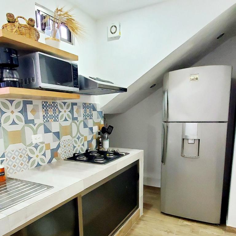 Estudio Privado a 3 cuadras de Gran Plaza y Bus a la Playa - Apartamento de 1 dormitorio - 14