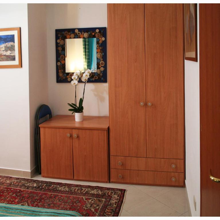 1A Grace House - Double Room - 9