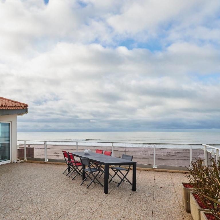 Appartement l'Amirauté face océan avec wifi gratuit - FR-1-323-456 - Apartment - 15