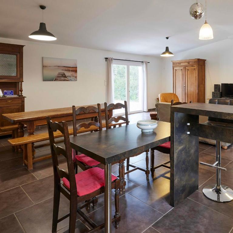 Spacieuse maison à St Jean de Monts, animaux admis, parking - FR-1-323-495 - Maison de Vacances - 23