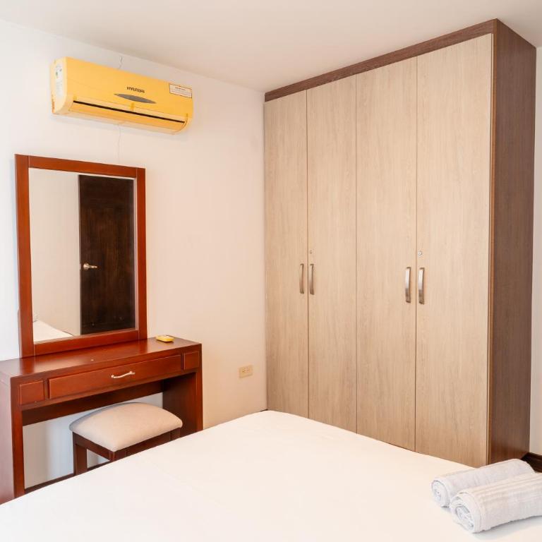 Departamento frente al mar - Three-Bedroom Apartment - 11