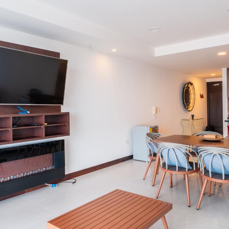 Departamento frente al mar - Three-Bedroom Apartment - 15