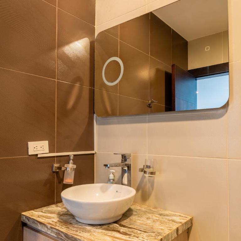 Departamento frente al mar - Three-Bedroom Apartment - 19