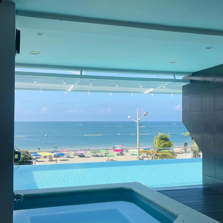 Departamento frente al mar - Three-Bedroom Apartment - 20