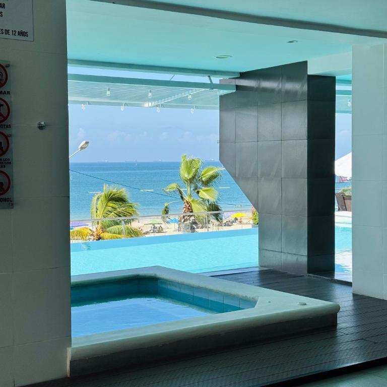 Departamento frente al mar - Three-Bedroom Apartment - 3