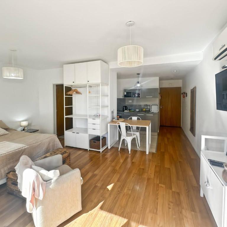 Charming Central Buenos Aires Apartment with City Views - Apartamento - 12