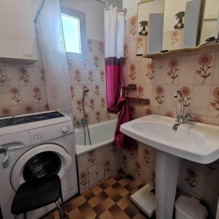 Appartement accueillant, quartier môle - 5 pers. - FR-1-880-51 - Appartement - 5