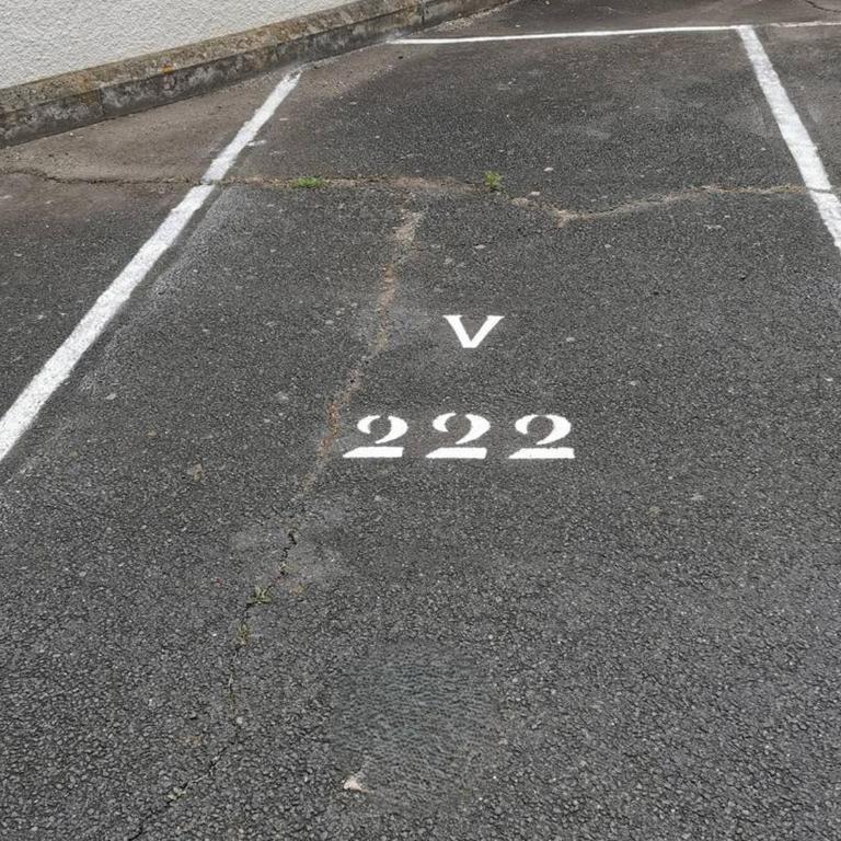 Maison mitoyenne parking - 4 pers. proche village naturiste - FR-1-880-8 - Appartamento - 8